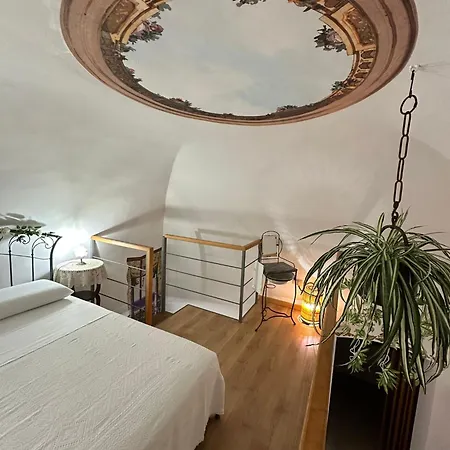 Emy House Бишелье